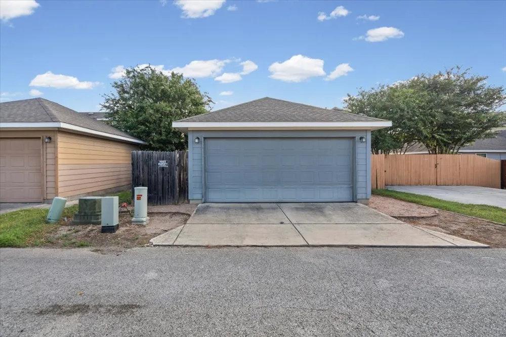 142 Preston Trail San Marcos, TX 78666