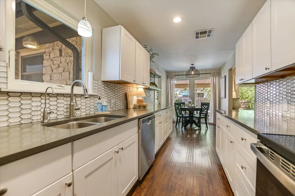 6920 Scenic Brook Drive Austin, TX 78736