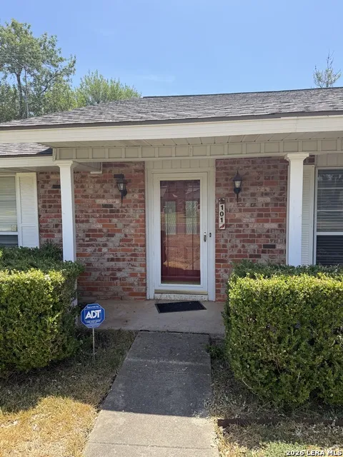 101 Creekside Drive Boerne, TX 78006