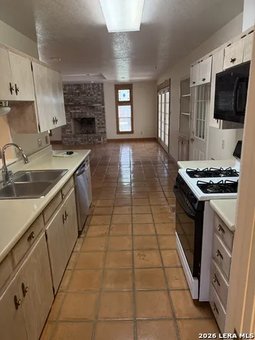 101 Creekside Drive Boerne, TX 78006
