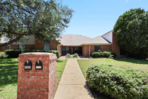 3924 Morman Lane