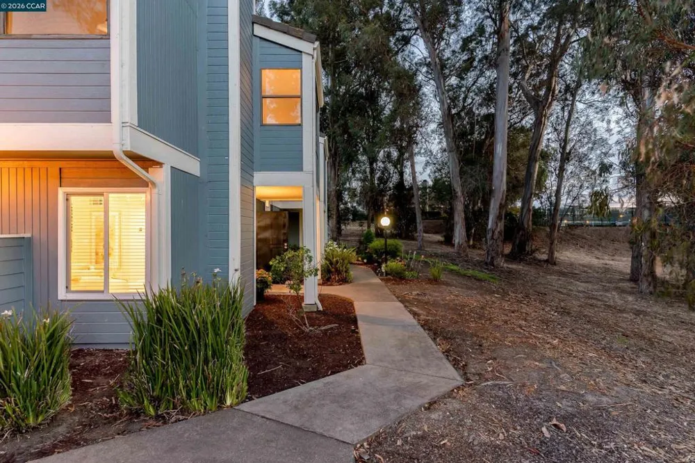 803 Orion #6 Hercules, CA 94547