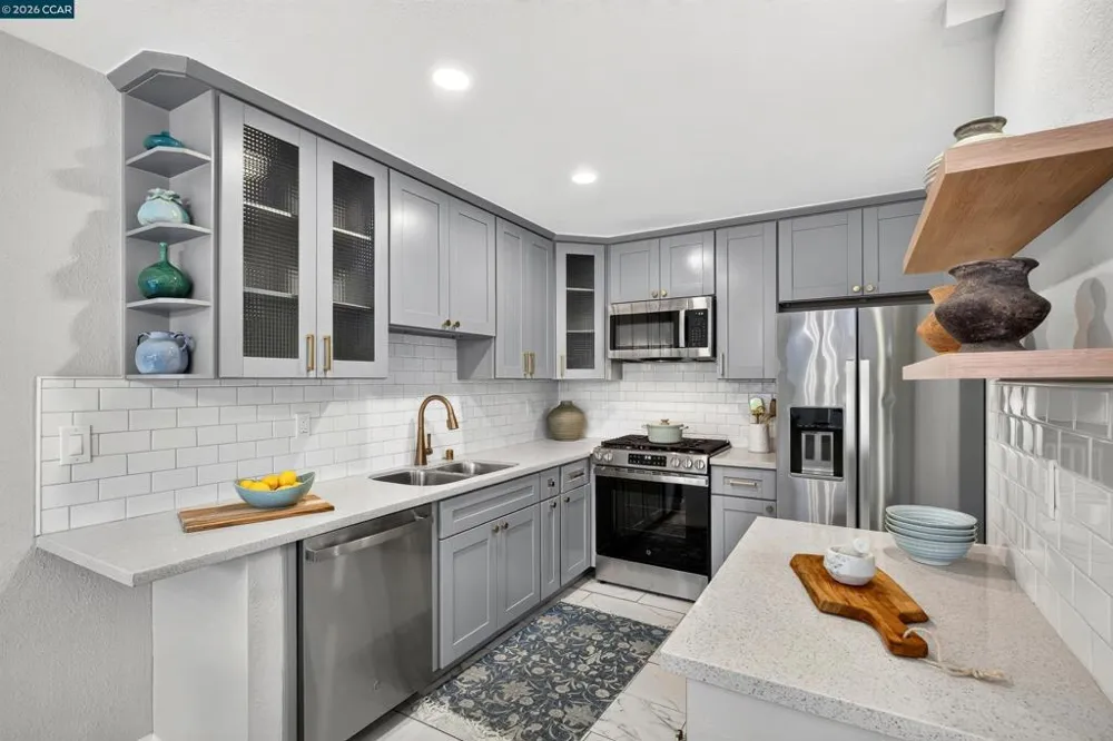 803 Orion #6 Hercules, CA 94547