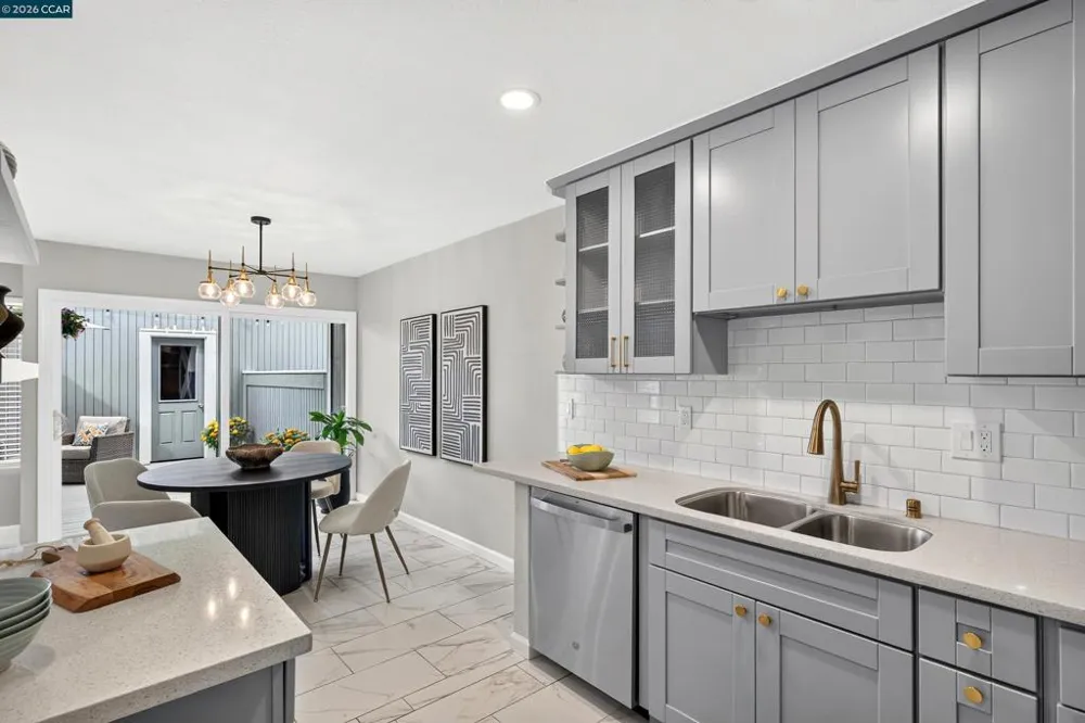 803 Orion #6 Hercules, CA 94547