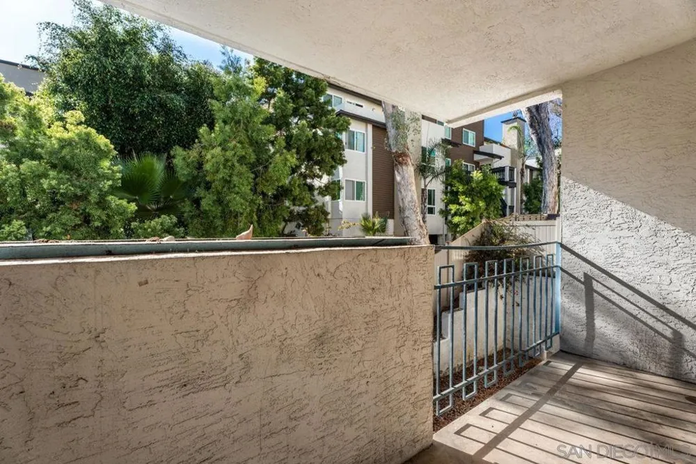 8332 Regents Rd #1L San Diego, CA 92122