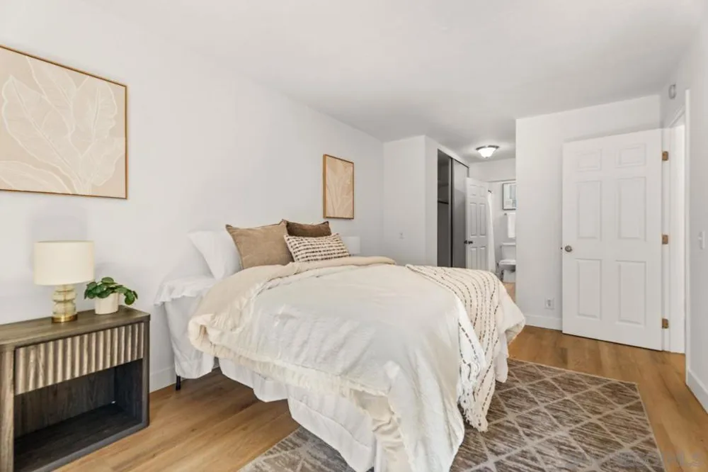 8332 Regents Rd #1L San Diego, CA 92122