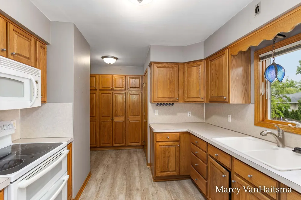 1151 Brownell Street SE Grand Rapids, MI 49508