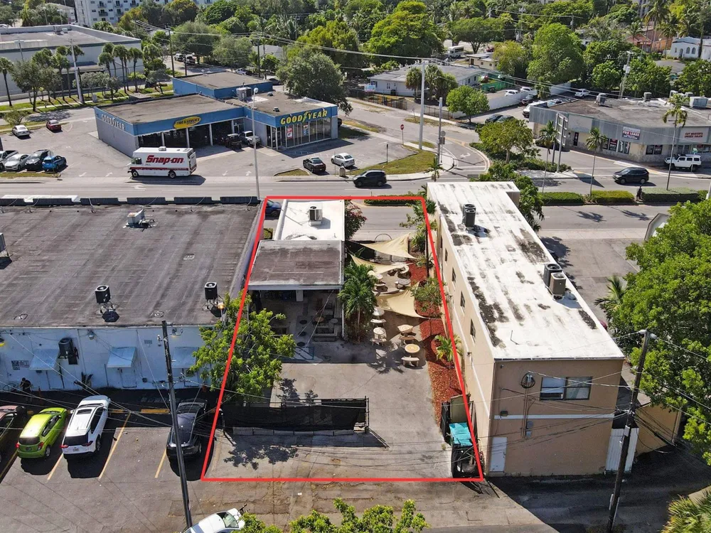 12831 W Dixie Highway North Miami, FL 33161
