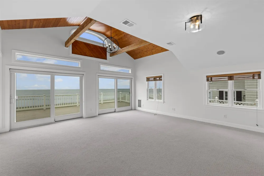 119 Beach Avenue Cape May Court House, NJ 08210