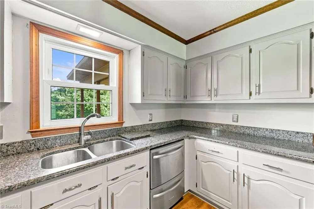 3443 Grant Road Haw River, NC 27258