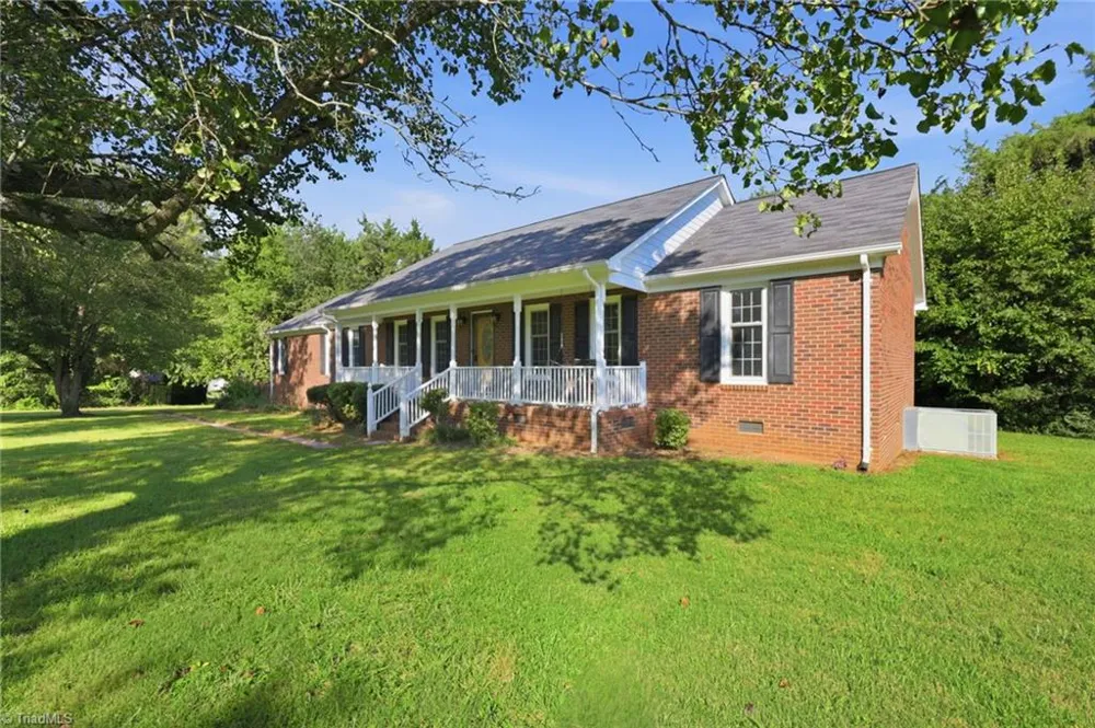 3443 Grant Road Haw River, NC 27258