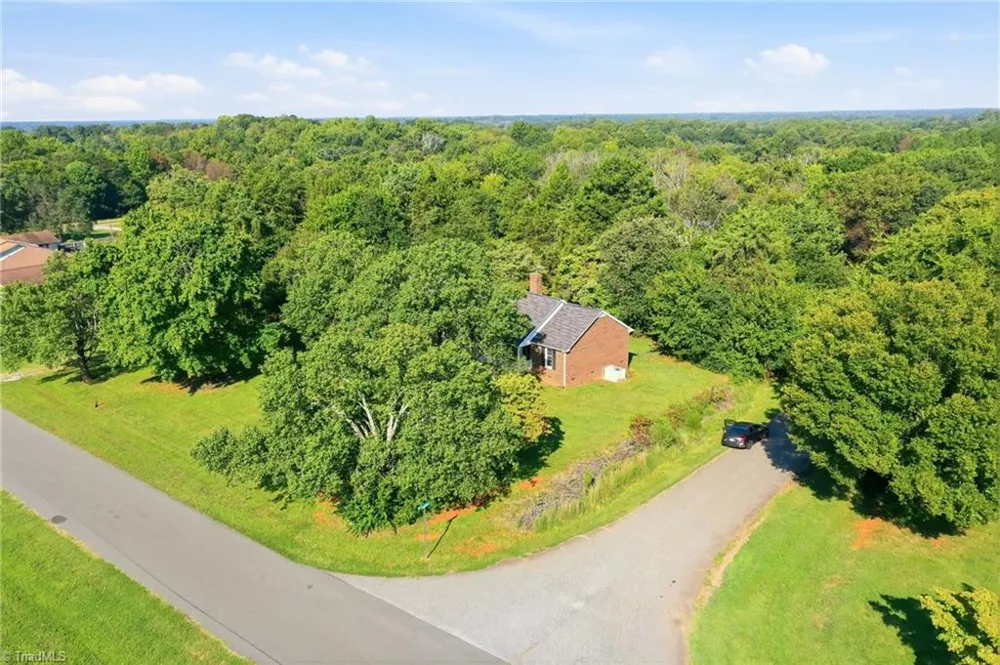 3443 Grant Road Haw River, NC 27258