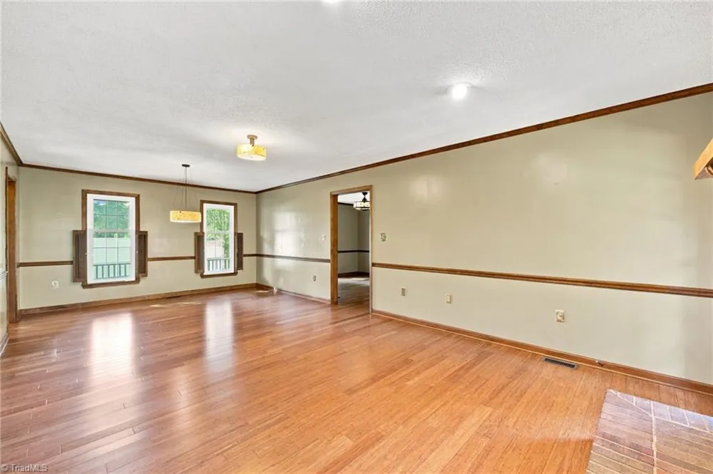 3443 Grant Road Haw River, NC 27258