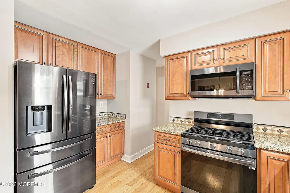 61 Sea Breeze Road Toms River, NJ 08753
