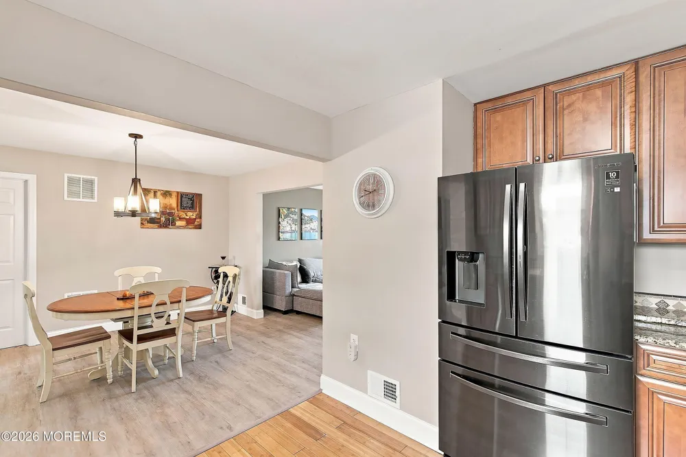 61 Sea Breeze Road Toms River, NJ 08753