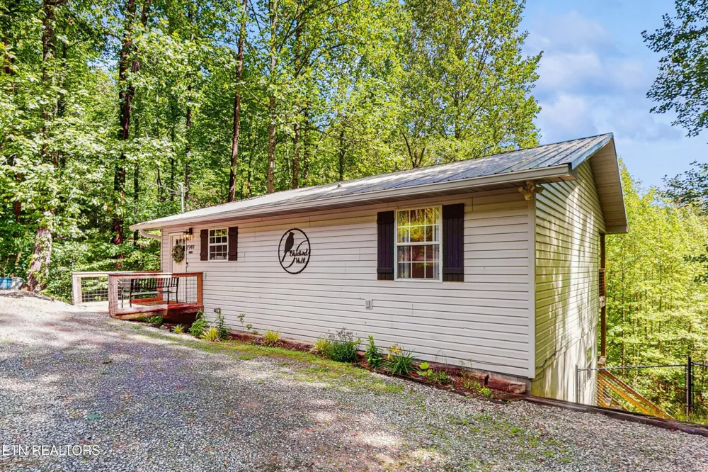 1949 Shady Grove Rd Sevierville, TN 37876