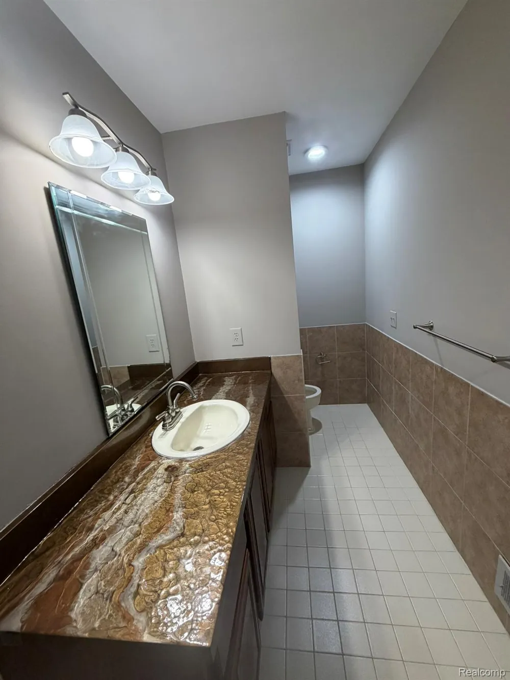 45511 Dover Drive Macomb Township, MI 48044