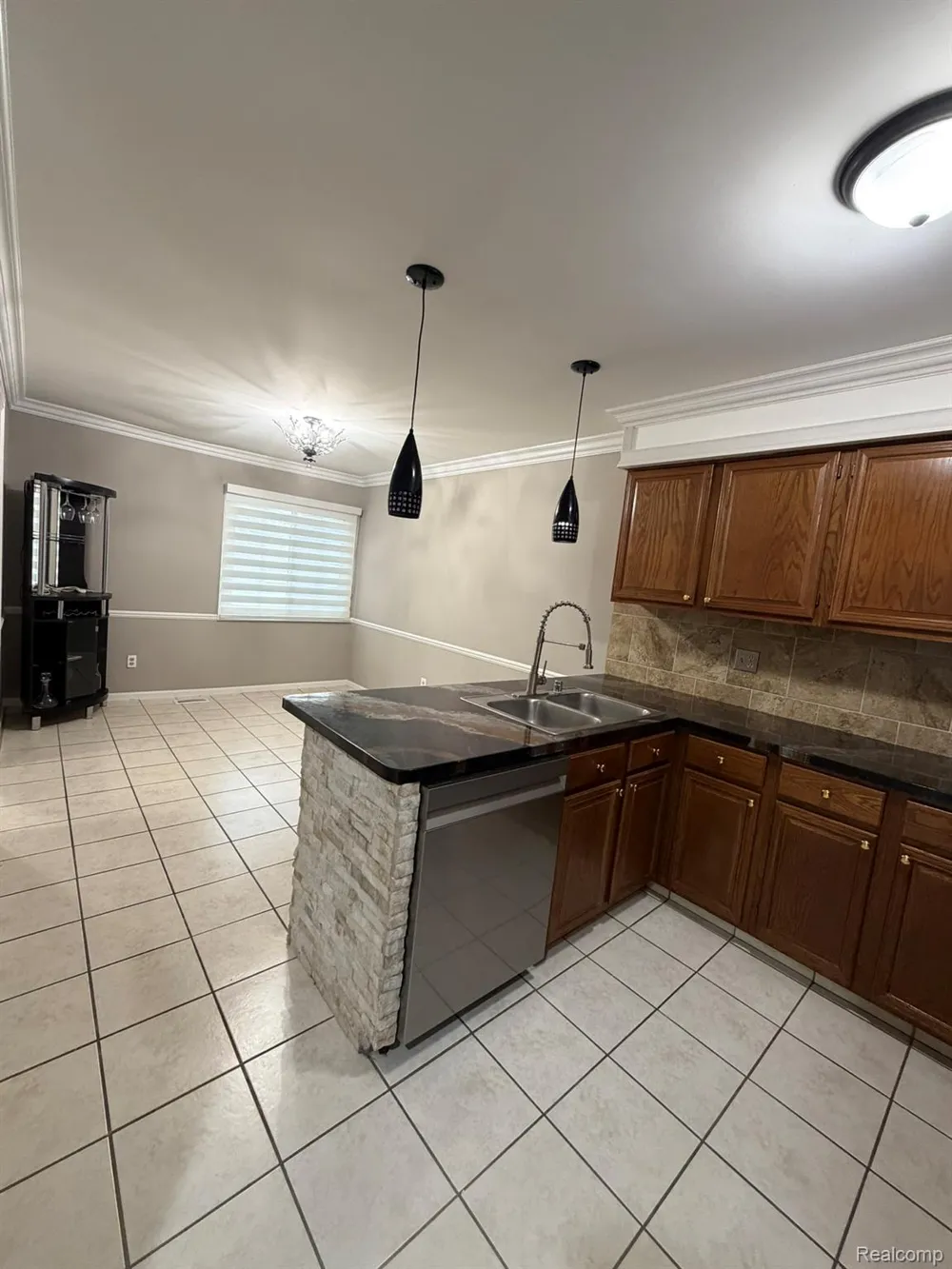 45511 Dover Drive Macomb Township, MI 48044