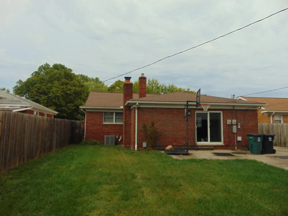 1616 Genesee Drive Royal Oak City, MI 48073