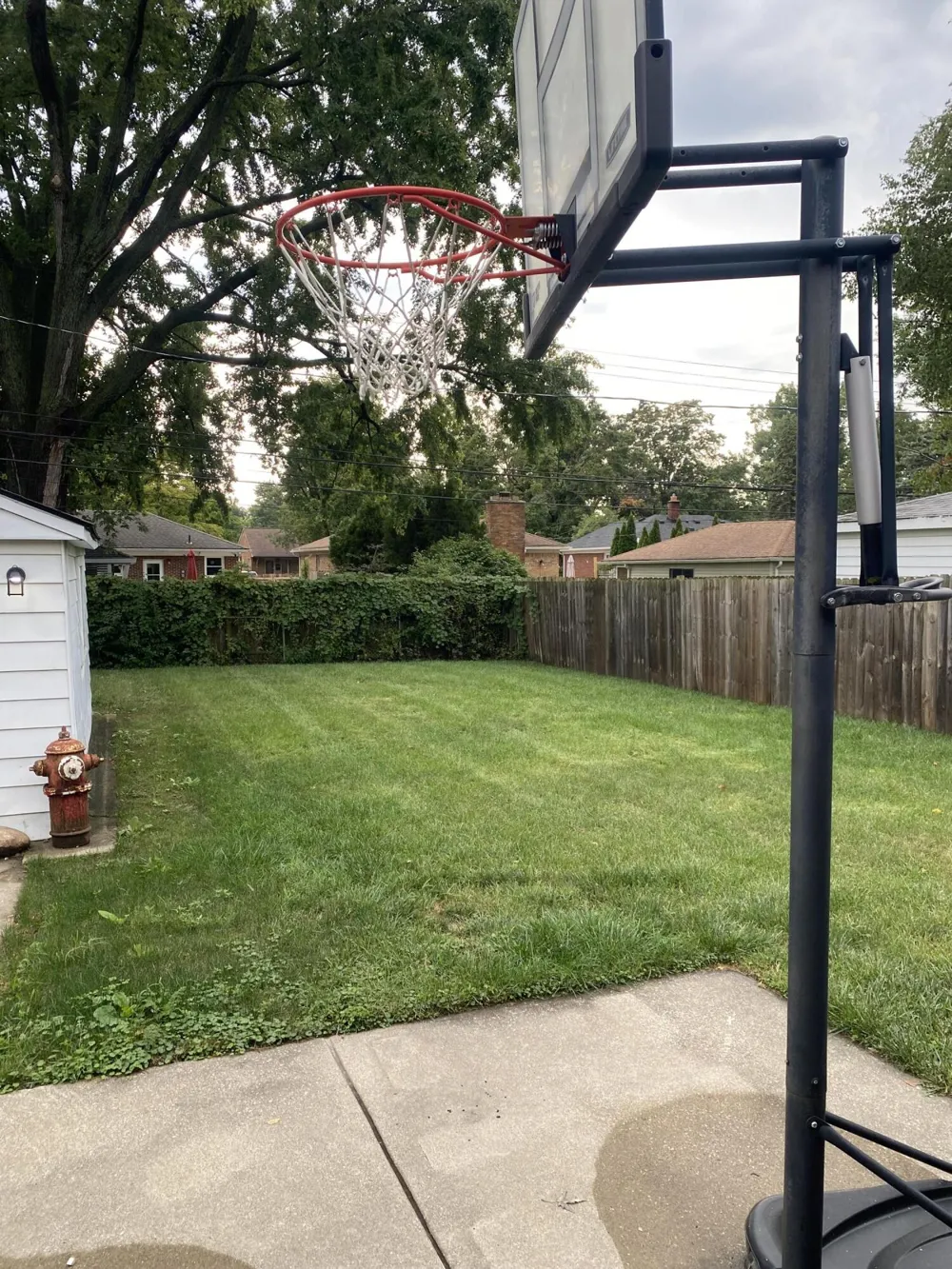 1616 Genesee Drive Royal Oak City, MI 48073