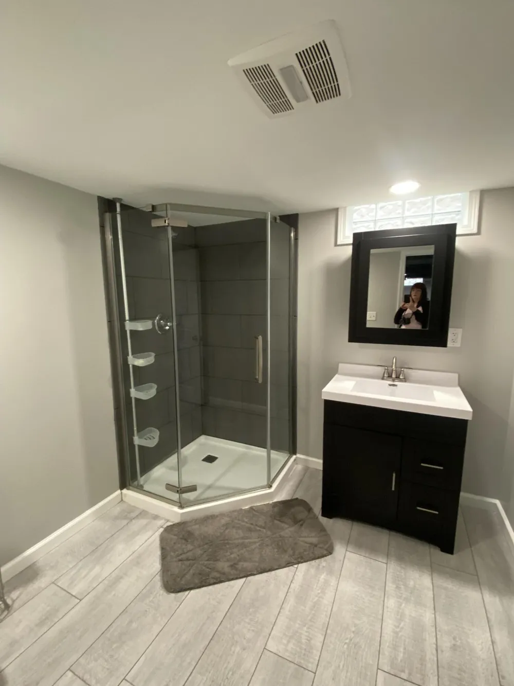 1616 Genesee Drive Royal Oak City, MI 48073