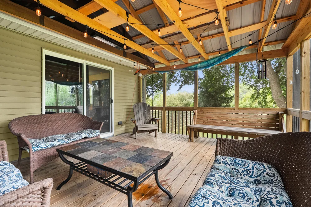 20601 M 140 Highway South Haven Charter Township, MI 49090