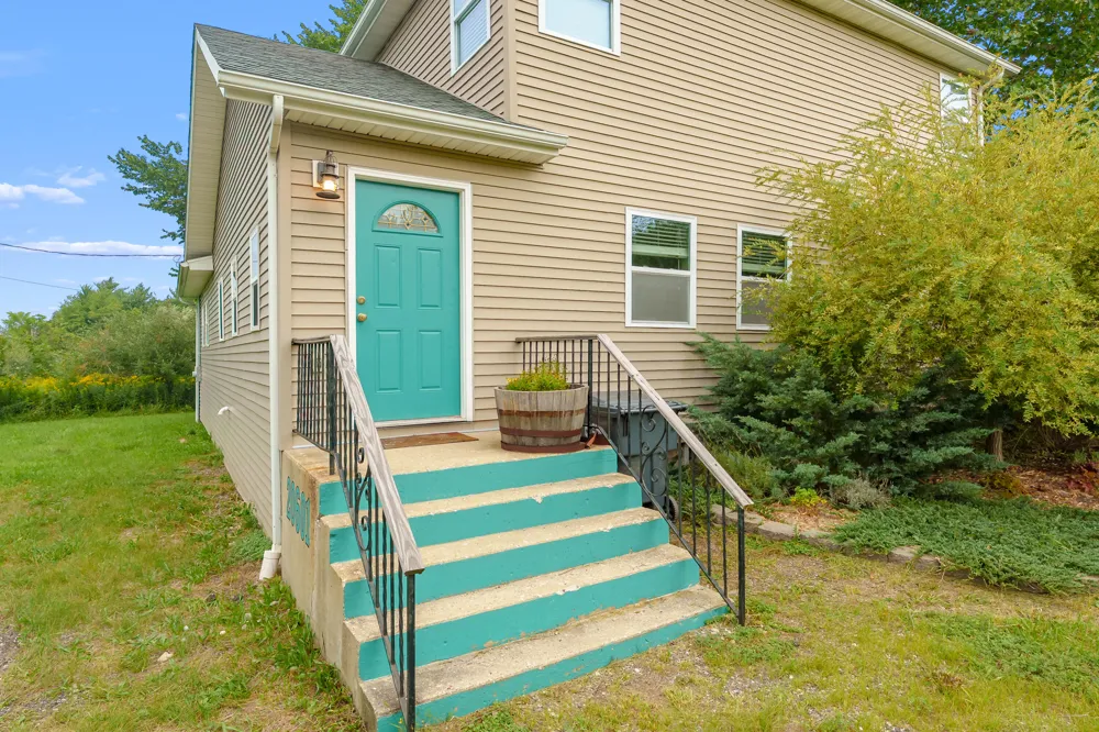 20601 M 140 Highway South Haven Charter Township, MI 49090
