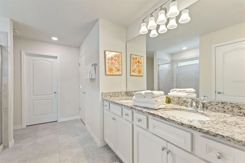 7384 OAKMOSS LOOP Davenport, FL 33837