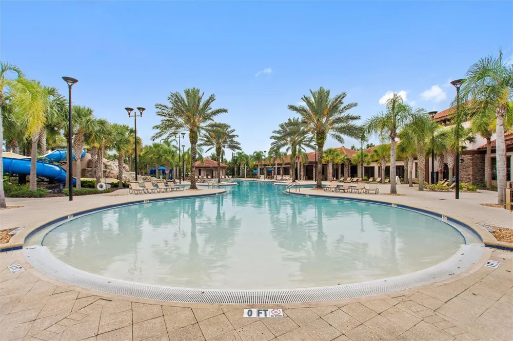 7384 OAKMOSS LOOP Davenport, FL 33837