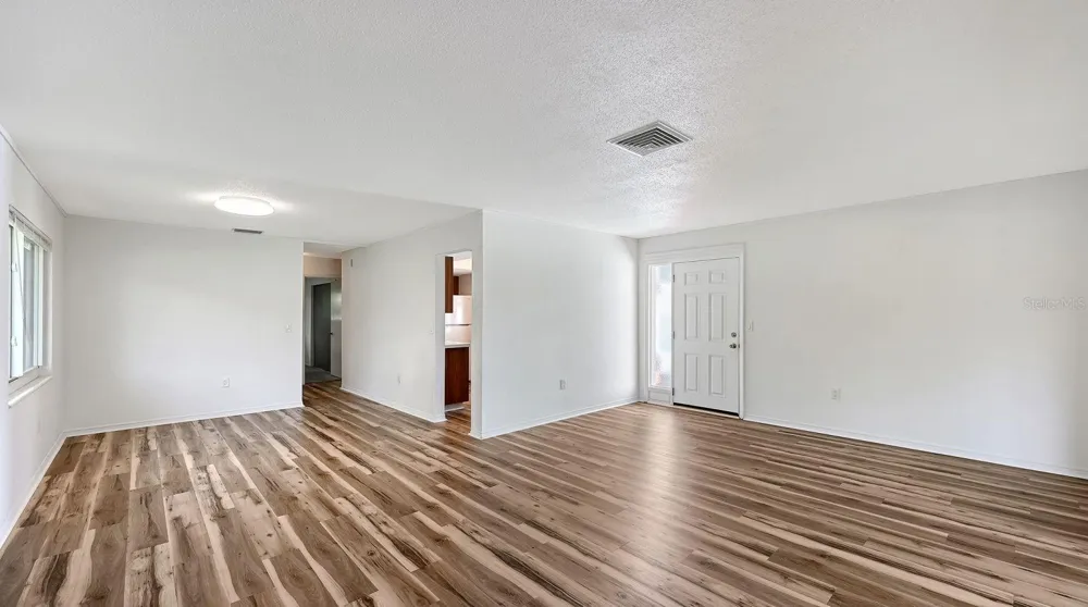 6906 CURTISS AVENUE #132 Sarasota, FL 34231