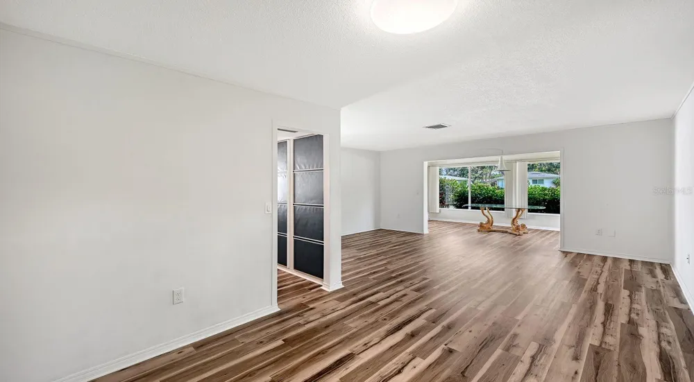 6906 CURTISS AVENUE #132 Sarasota, FL 34231