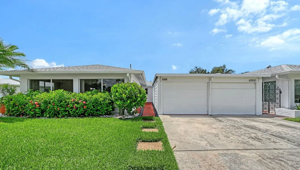 6906 CURTISS AVENUE #132 Sarasota, FL 34231