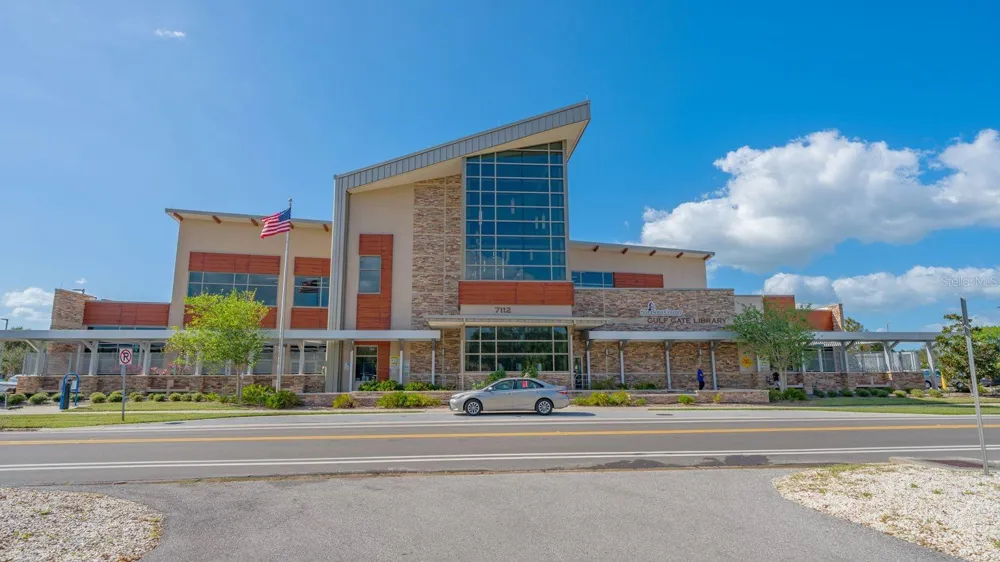 6906 CURTISS AVENUE #132 Sarasota, FL 34231
