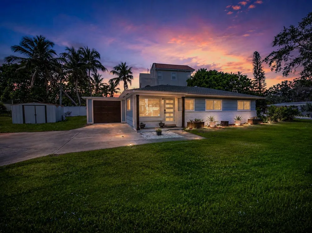 3982 POINSETTIA DRIVE St Pete Beach, FL 33706