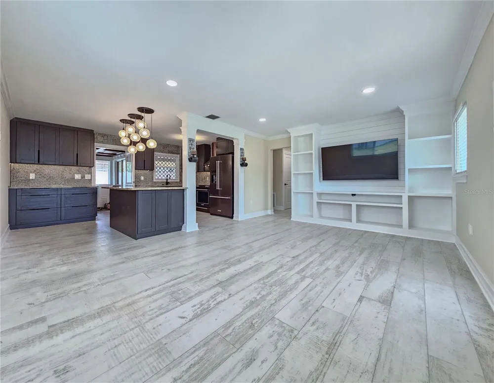 3982 POINSETTIA DRIVE St Pete Beach, FL 33706