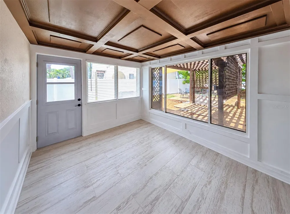 3982 POINSETTIA DRIVE St Pete Beach, FL 33706