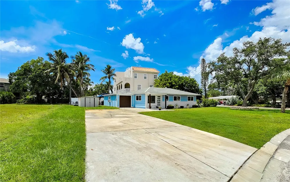 3982 POINSETTIA DRIVE St Pete Beach, FL 33706