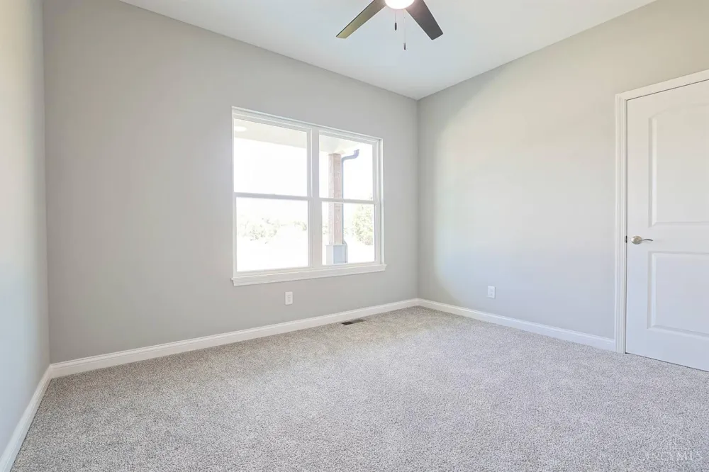 8353 Alice Way St Leon, IN 47012