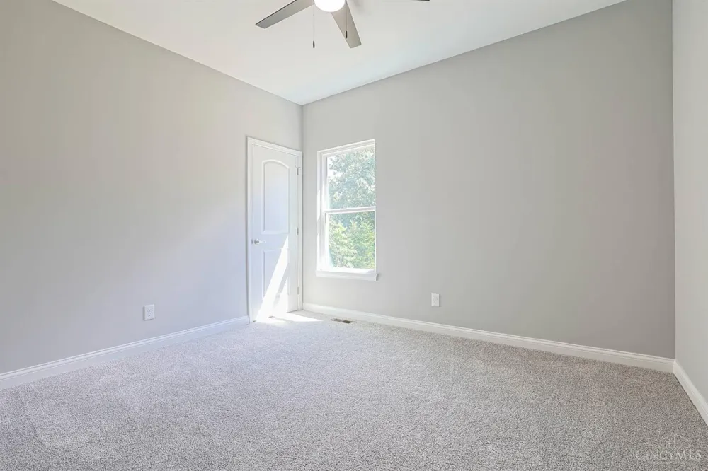 8353 Alice Way St Leon, IN 47012