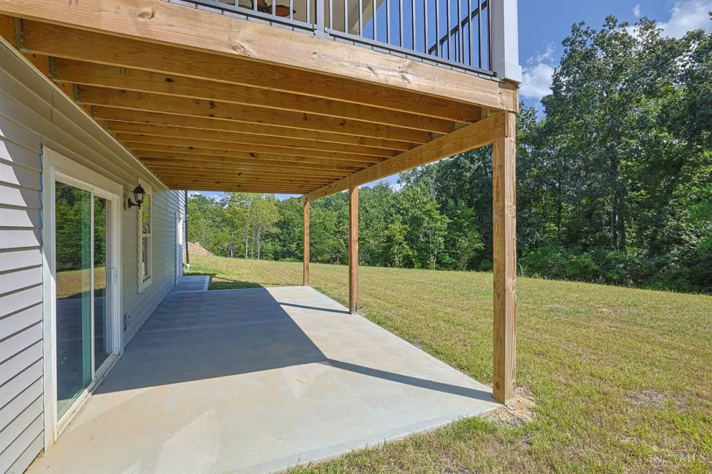 8353 Alice Way St Leon, IN 47012