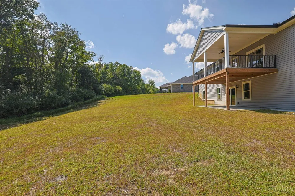 8353 Alice Way St Leon, IN 47012