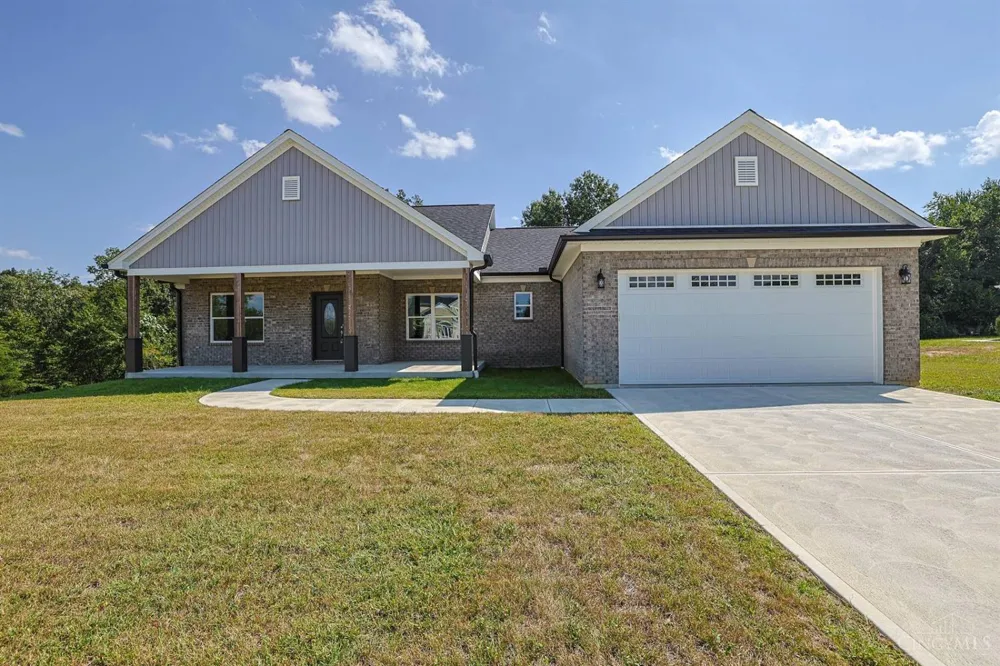 8353 Alice Way St Leon, IN 47012