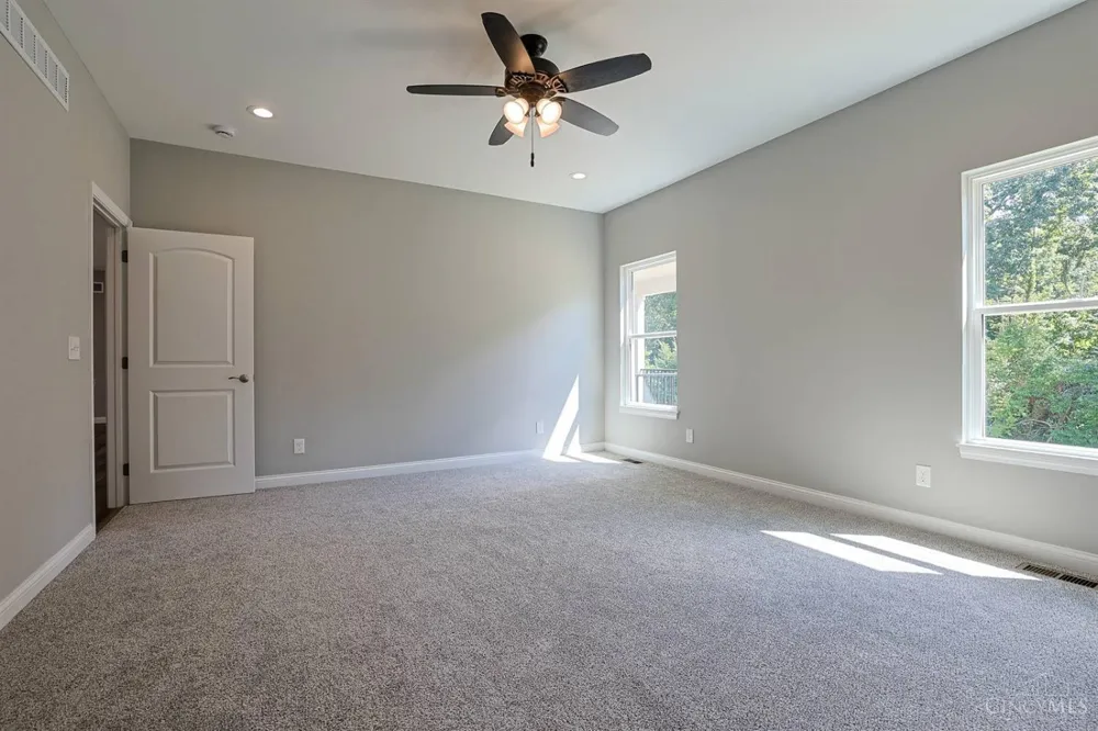 8353 Alice Way St Leon, IN 47012