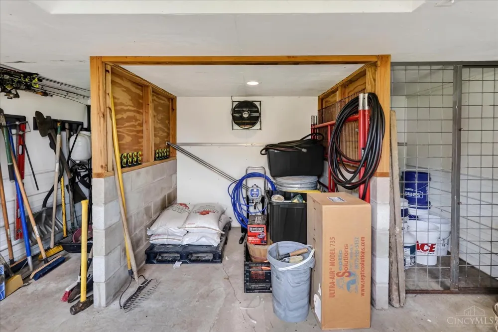 4405 Anderson Road Hillsboro, OH 45133