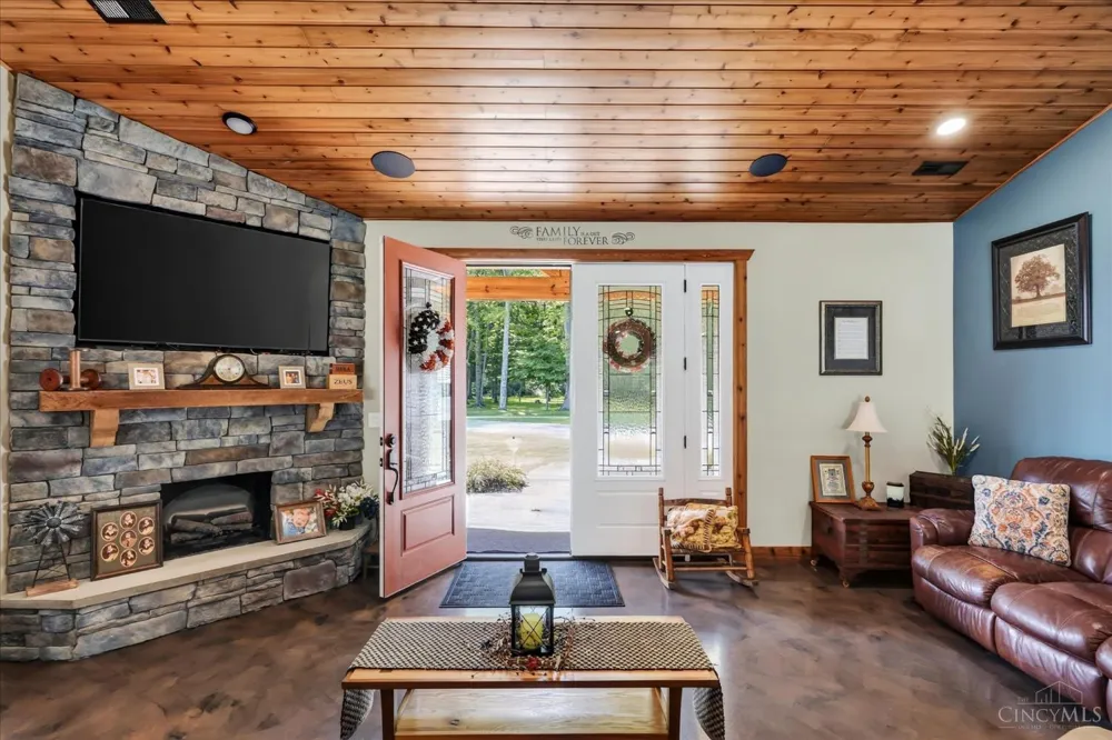 4405 Anderson Road Hillsboro, OH 45133