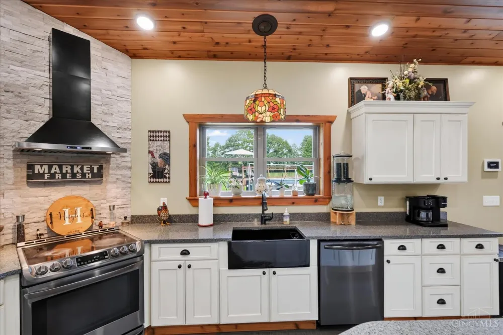 4405 Anderson Road Hillsboro, OH 45133
