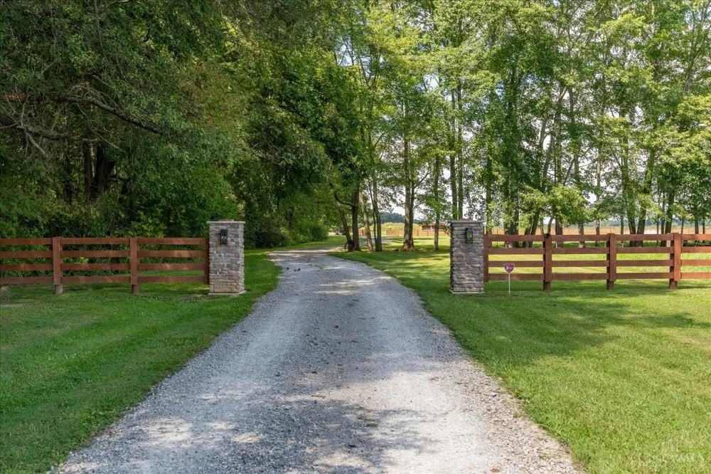 4405 Anderson Road Hillsboro, OH 45133