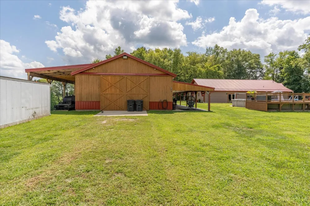 4405 Anderson Road Hillsboro, OH 45133