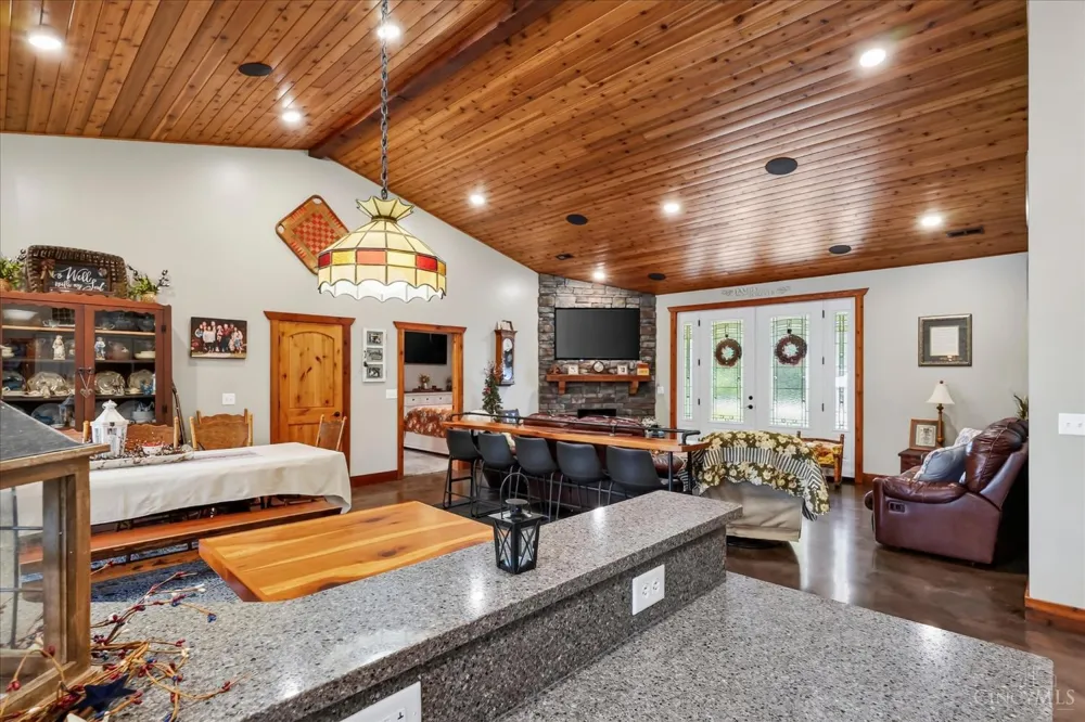 4405 Anderson Road Hillsboro, OH 45133