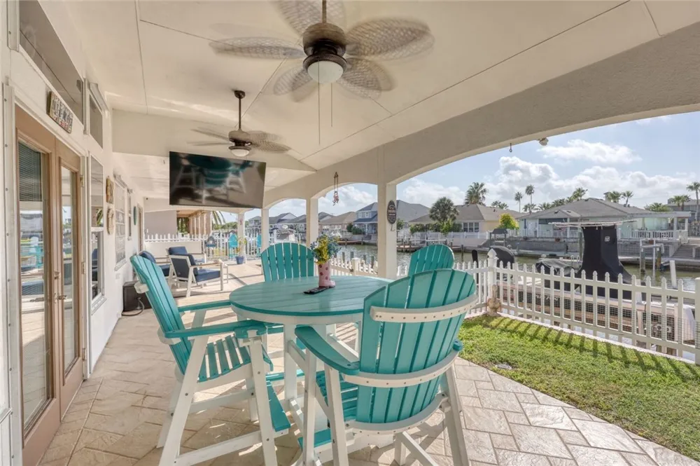 761 Pompano Drive Aransas Pass, TX 78336